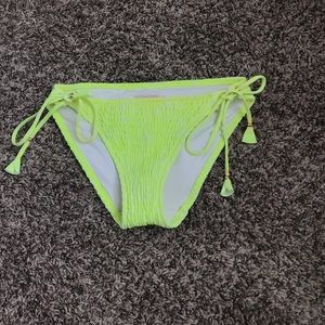 VS bathing suit bottoms !
